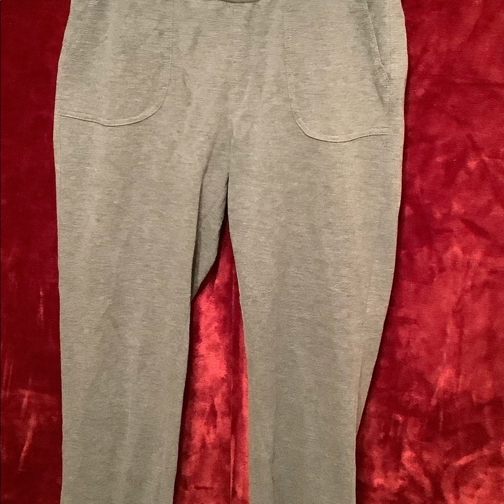 Jogging pants - Picture 2 of 4